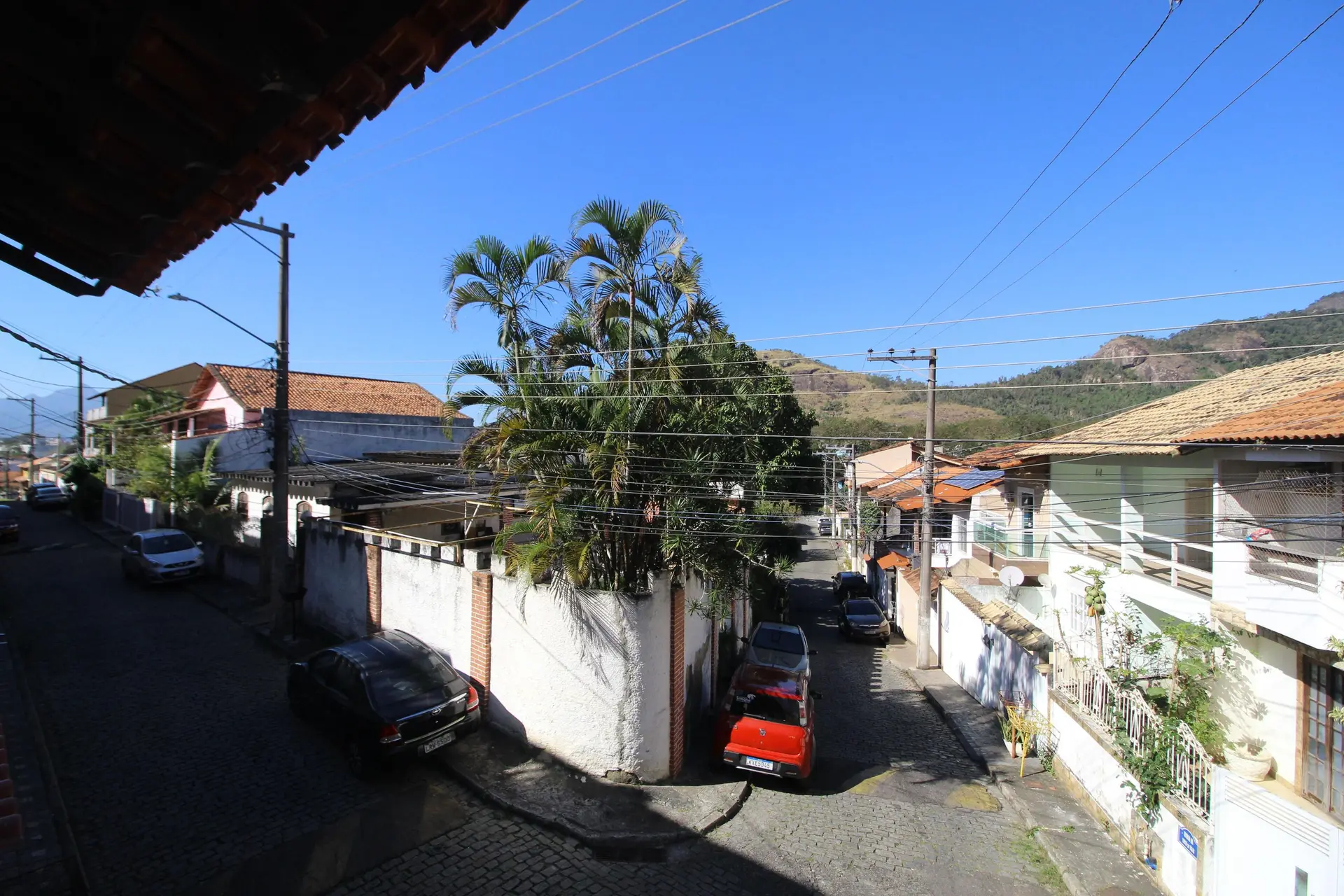 House with 2 bedrooms, private garden and balcony — photo 24