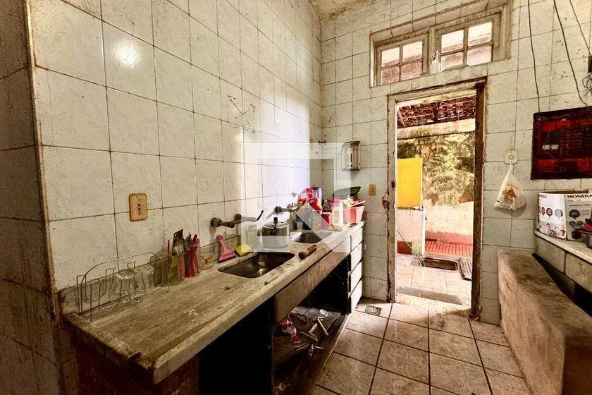7-bedroom house with a bathtub in Rio de Janeiro — photo 4