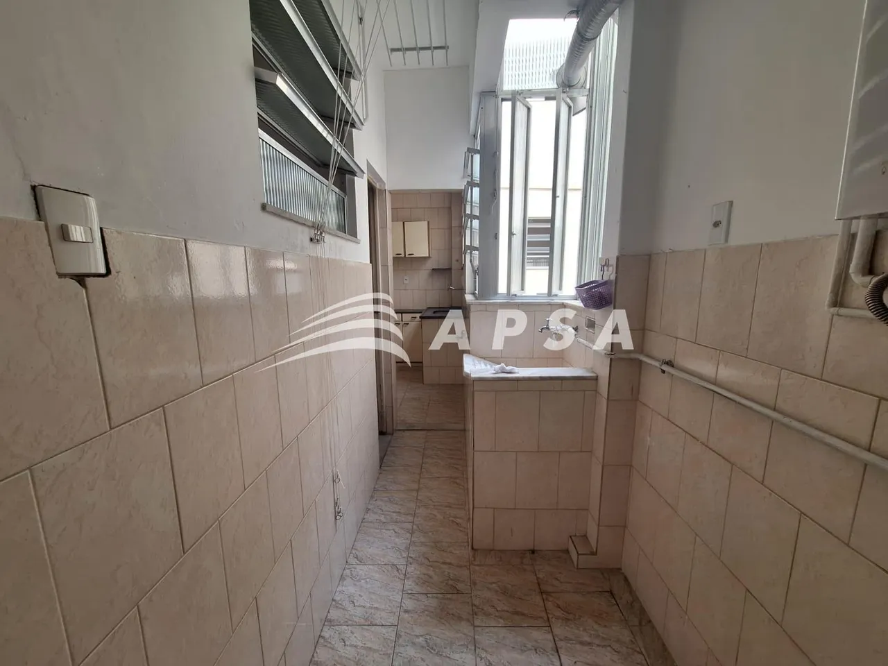 Unfurnished 2-bedroom apartment with 2 bathrooms, no parking — photo 8