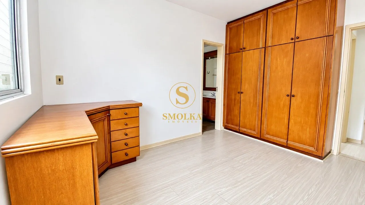 Робоче місце та 3 спальні: квартира 111 м² — photo 4