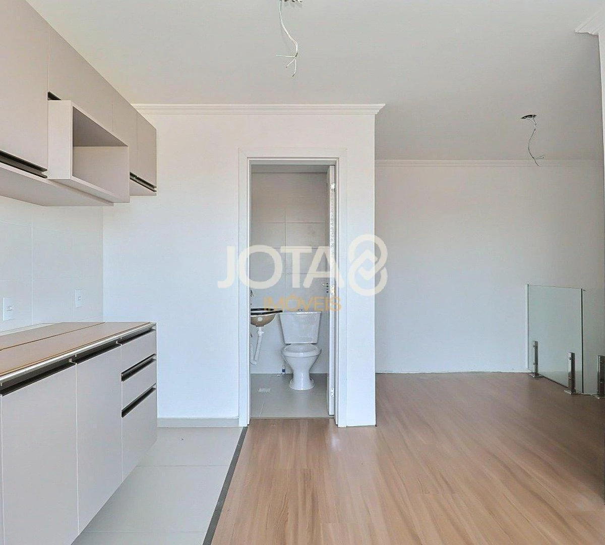 Apartamento, 69 m², com piso de madeira ou laminado — photo 5
