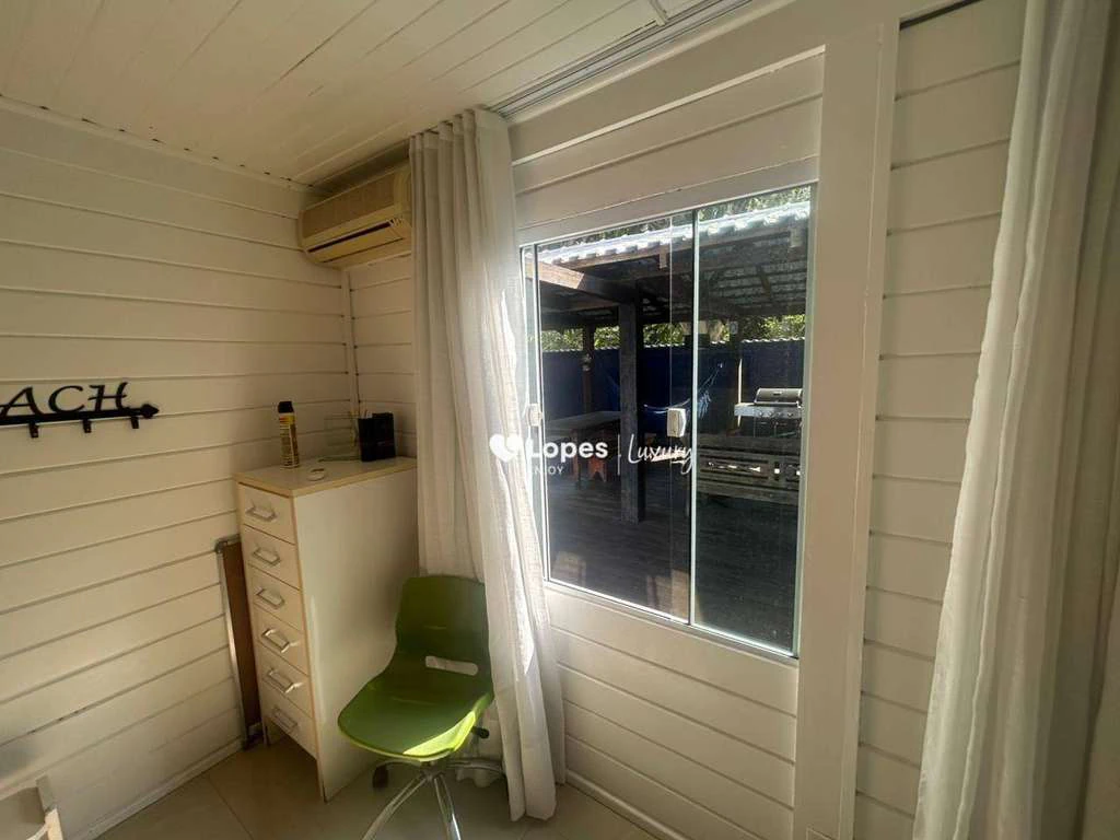 Furnished house with 4 bedrooms and 620 m² — photo 21