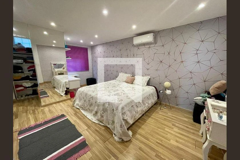 Furnished apartment, 492 m², with a glass-enclosed balcony — photo 29