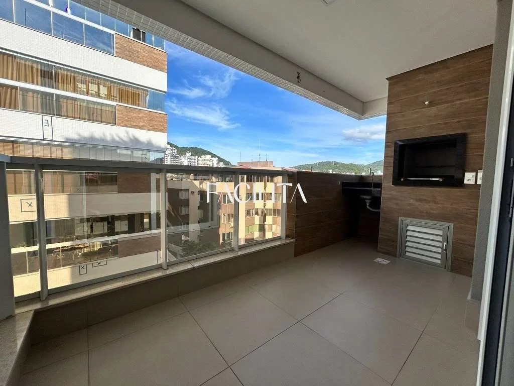 Apartamento mobiliado com 76 m², 2 suítes e sacada