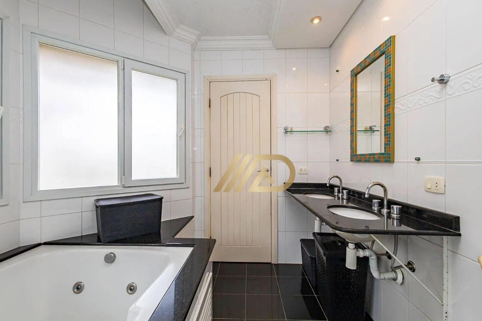 Будинок на 4 спальні з 377 м² і 4 паркомісцями — photo 22