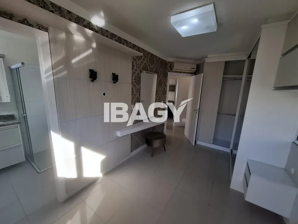 Apartamento mobiliado com 3 dormitórios e sacada envidraçada — photo 24