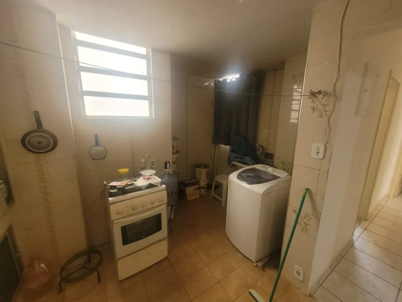 Unfurnished 2-bedroom apartment with gas kitchen — photo 6