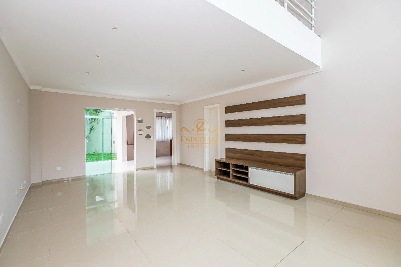 3-bedroom house with a home office in Curitiba — photo 13