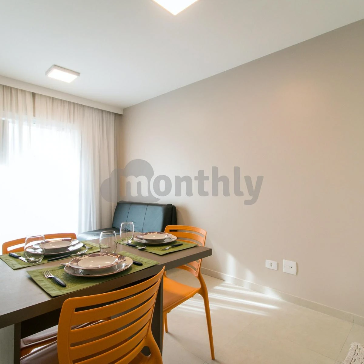 One-bedroom apartment with a washing machine — photo 11