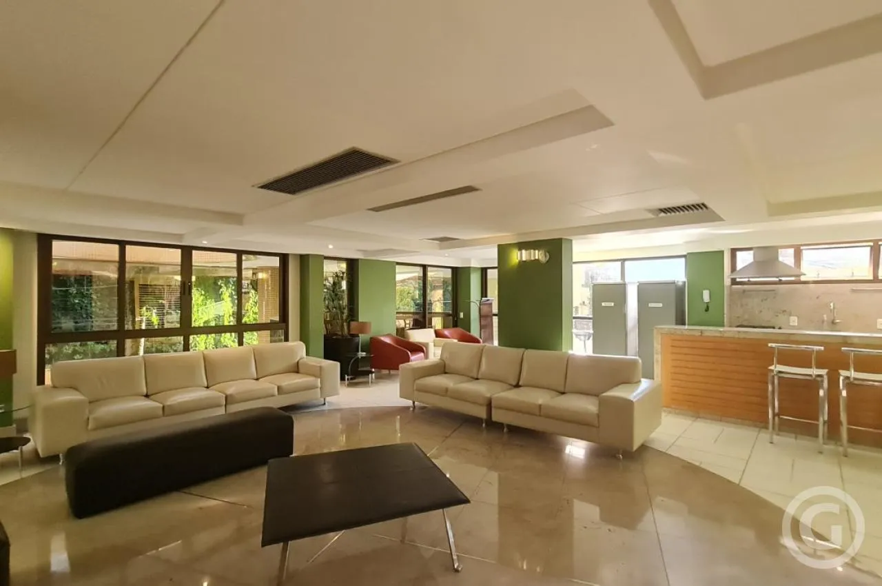 Apartment, 61 m², with a glass-enclosed balcony — photo 7