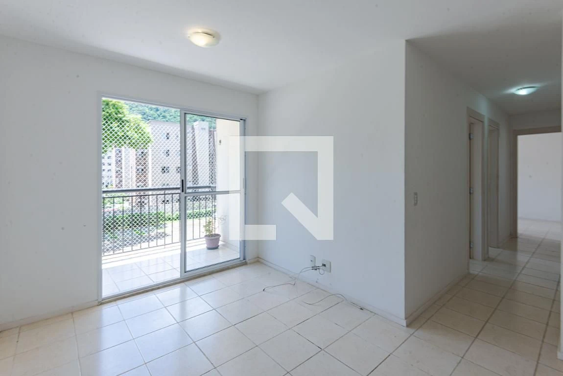 4-bedroom apartment with a mountain view in Rio de Janeiro — photo 28