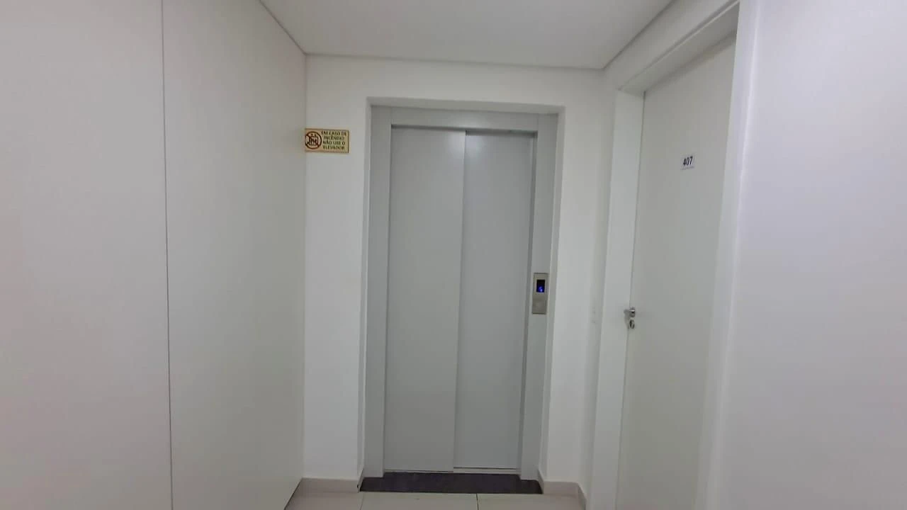 Apartment, 69 m², with wood or laminate floors — photo 9