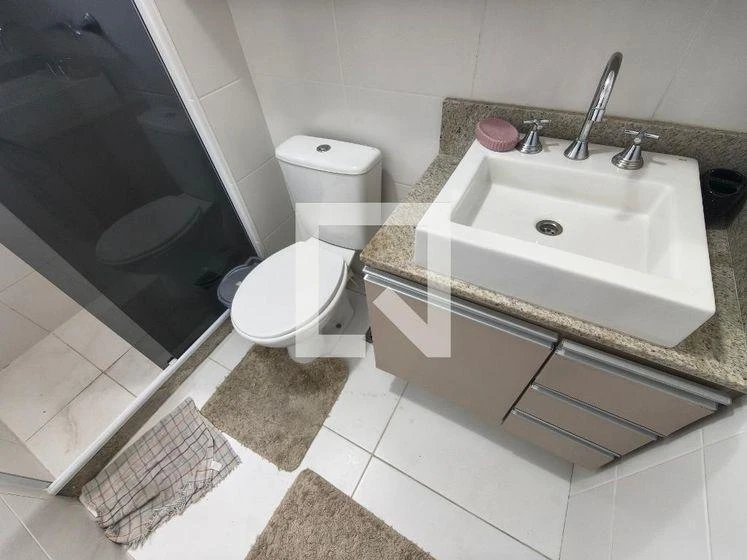 3-bedroom apartment in a building with a gym — photo 32