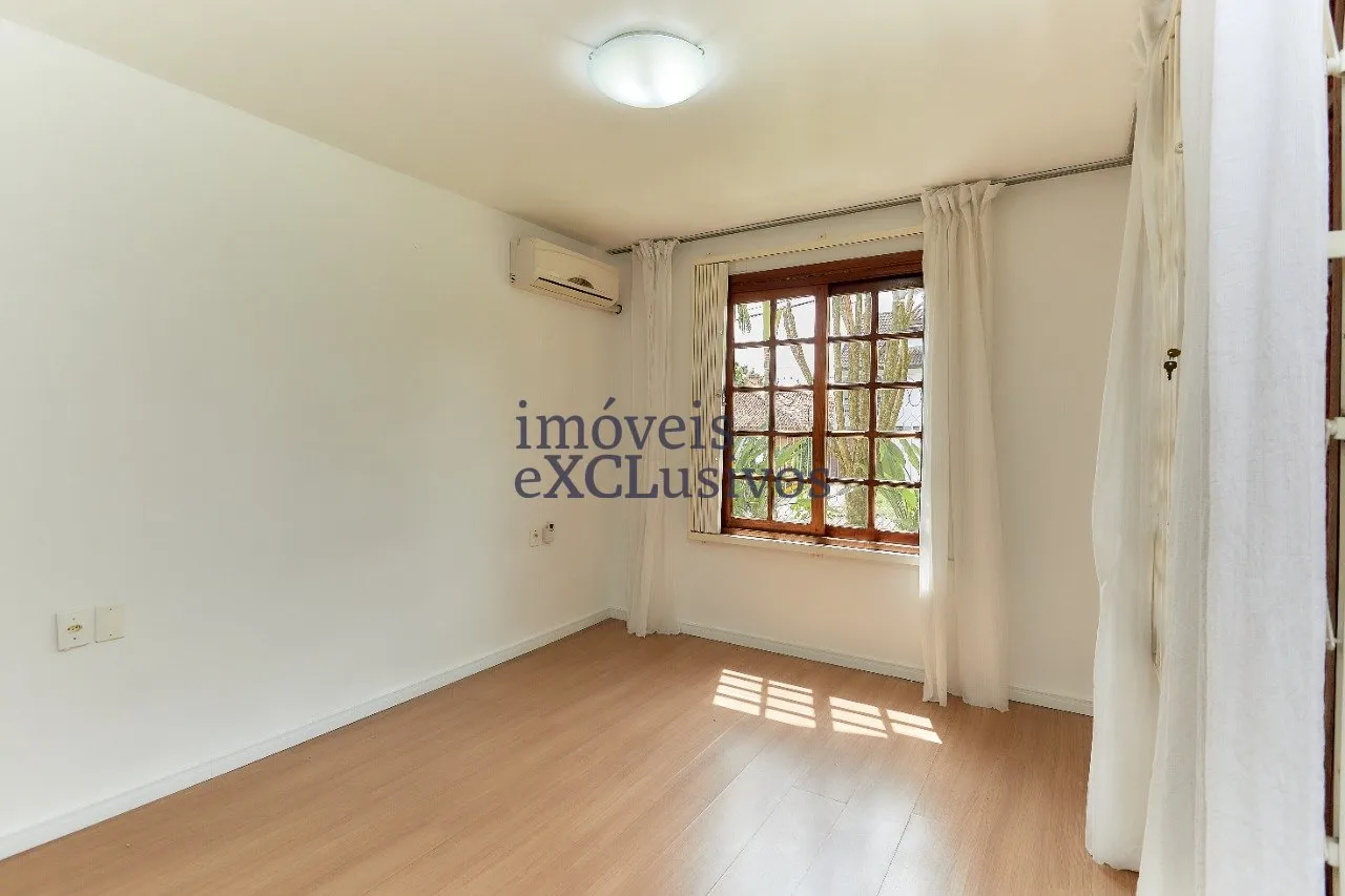 House with 3 en-suite bedrooms and 665 m² garden — photo 20