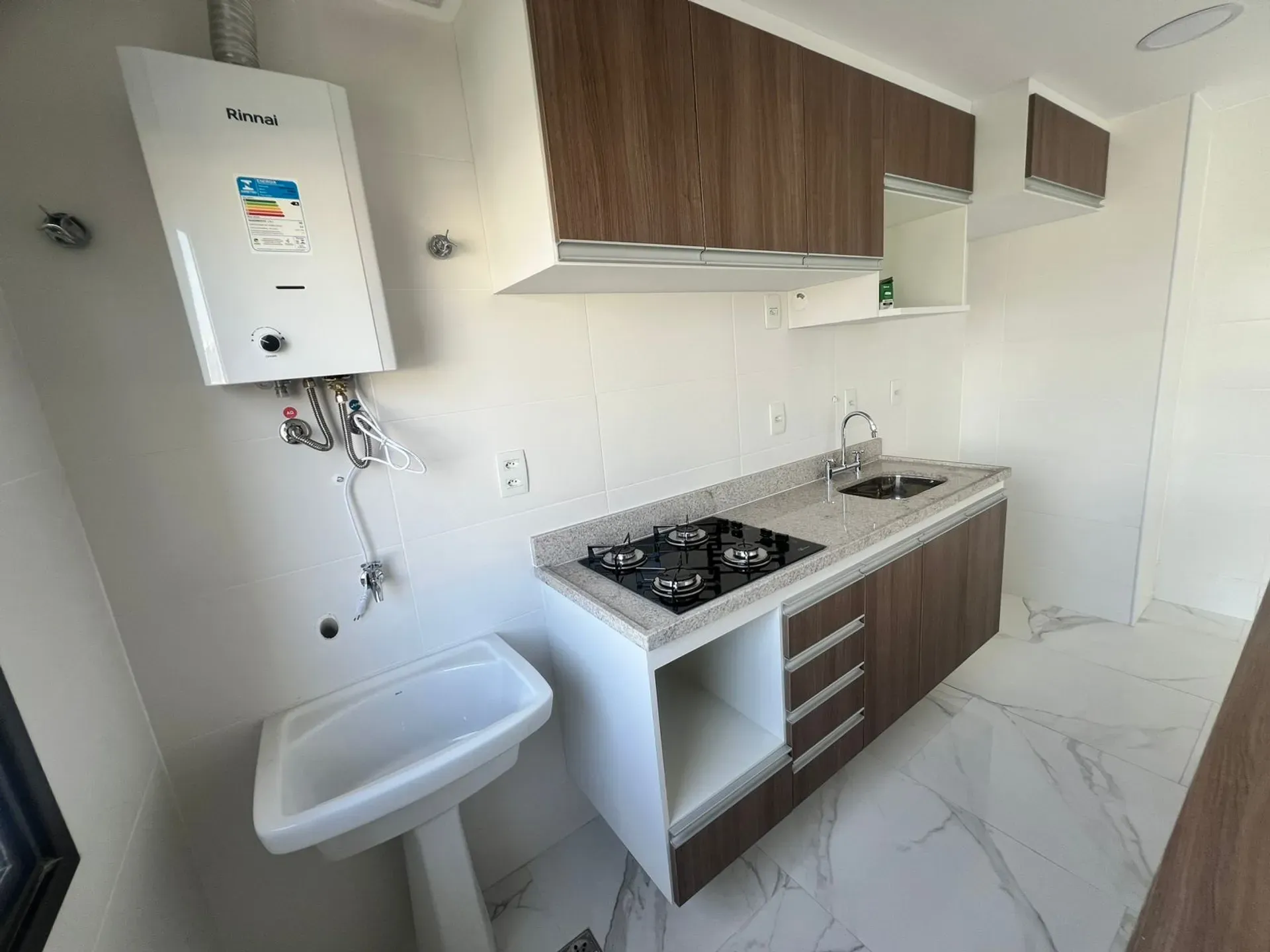 Apartment, 65 m², with a grill on the balcony — photo 9