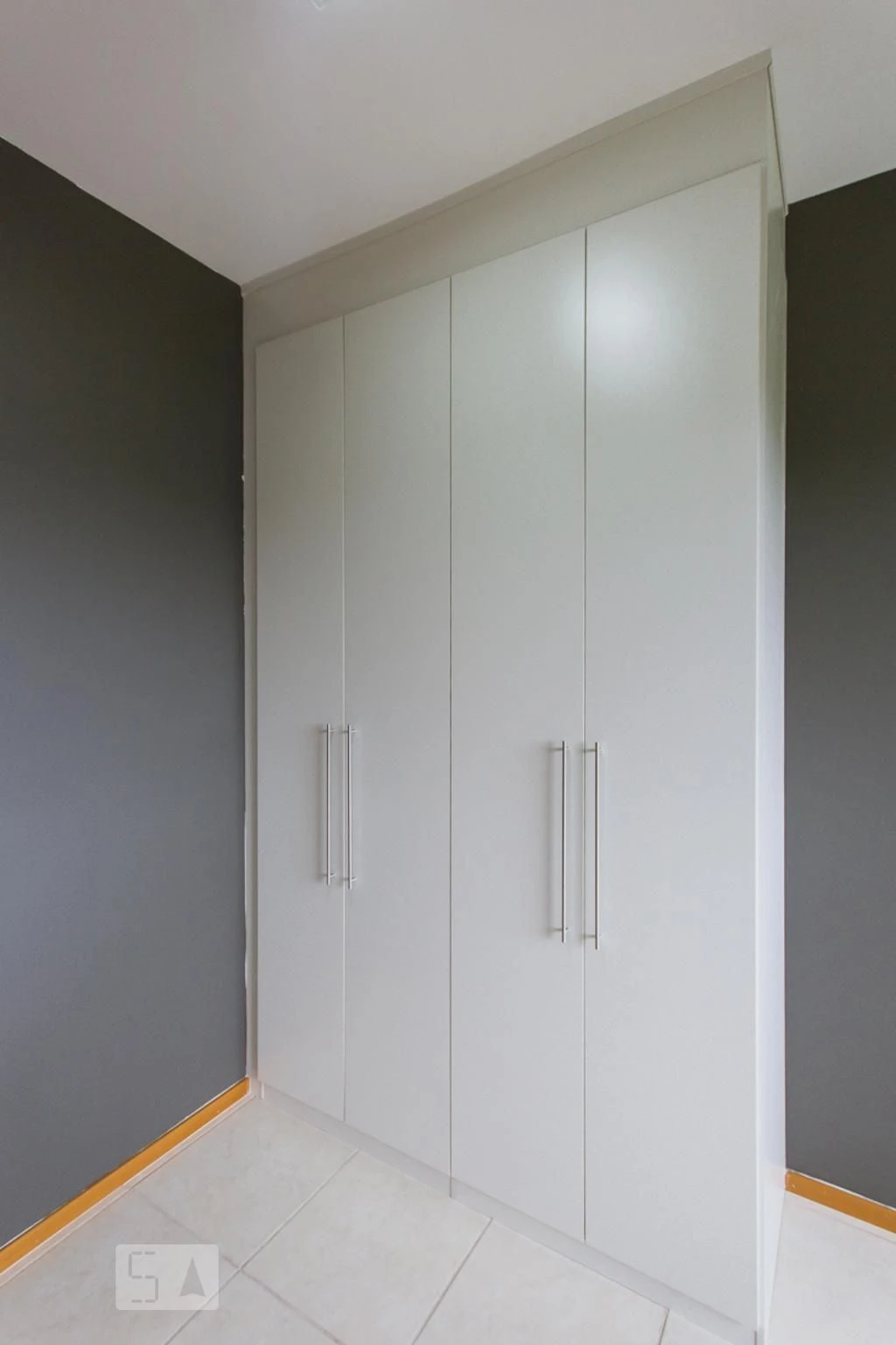 Apartment with a separate kitchen and 2 bedrooms — photo 36