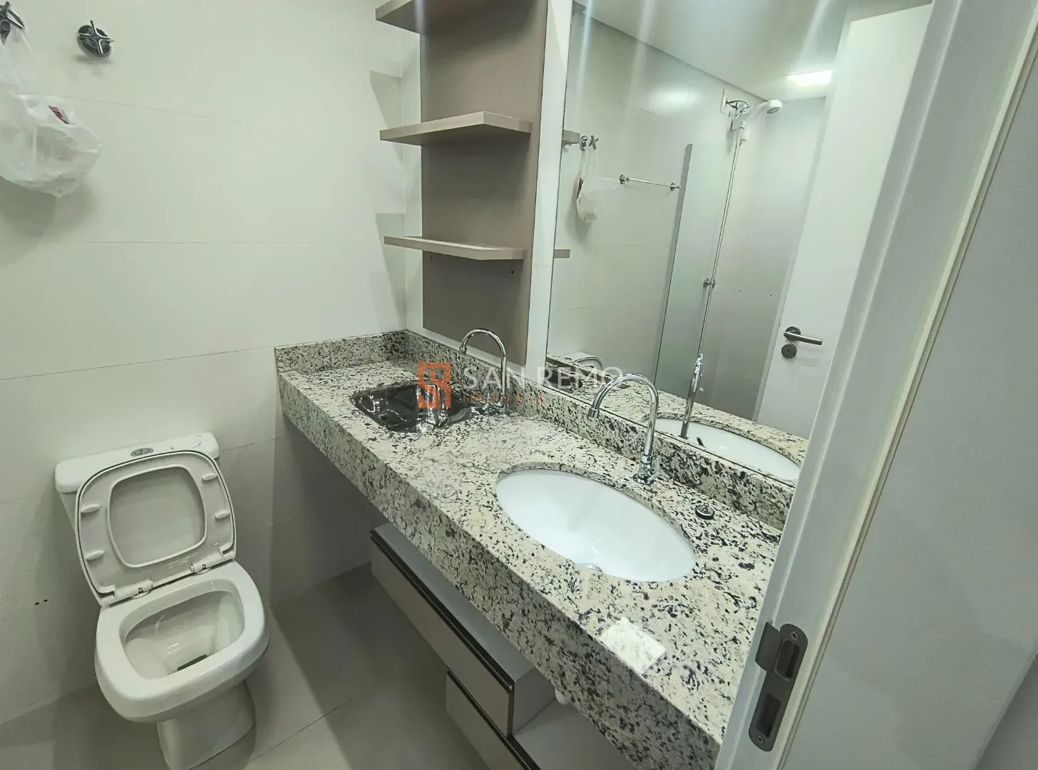 Мебльована квартира з 1 спальнею та відкритою кухнею — photo 6