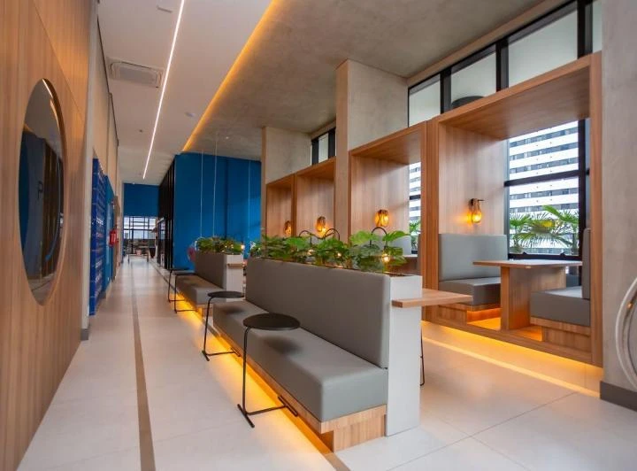 Apartamento de 1 quarto de 34 m² com varanda fechada — photo 5