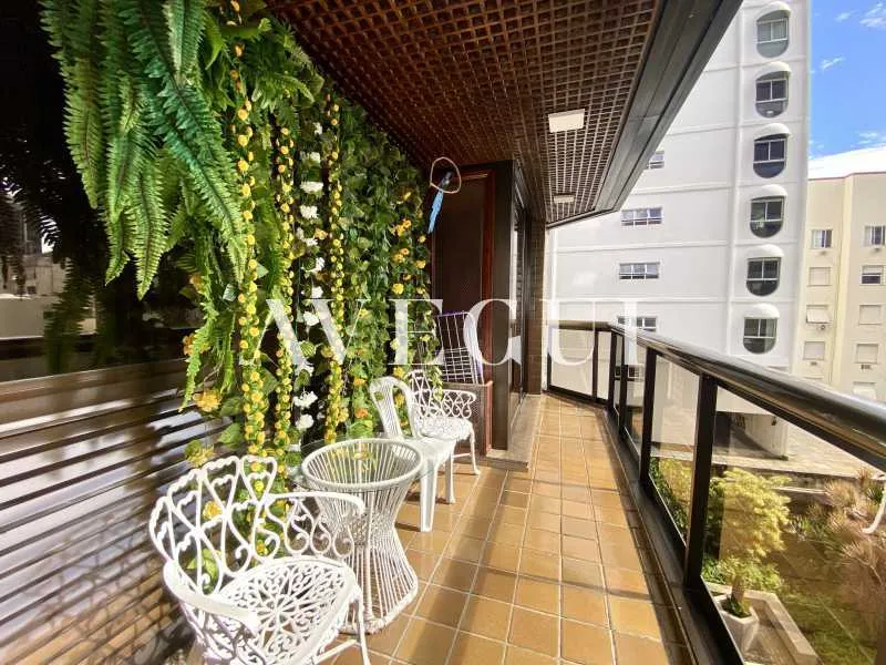Apartamento sem mobília com 2 quartos e varanda — photo 18