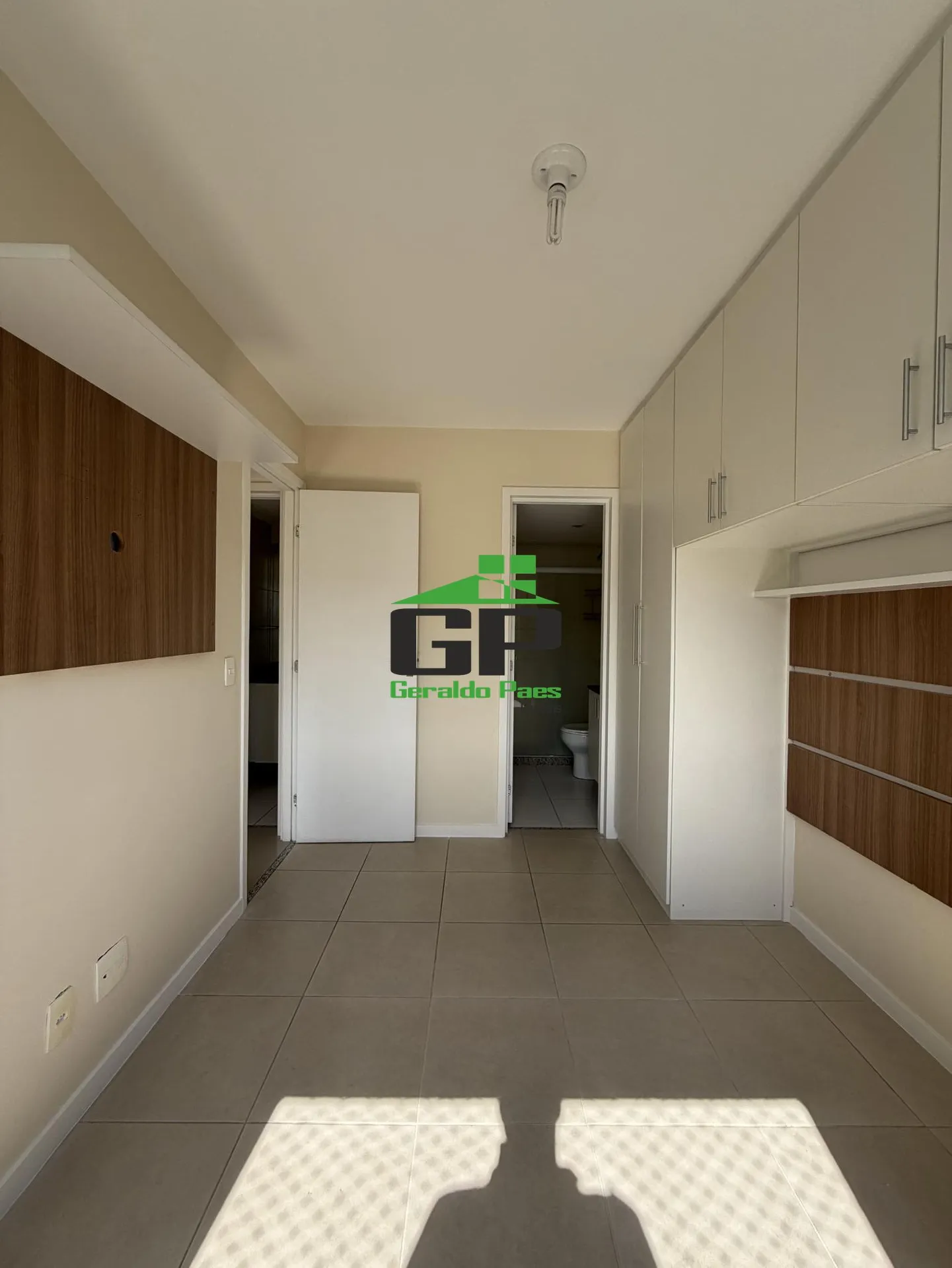 Apartamento de 2 quartos em condomínio com academia — photo 30