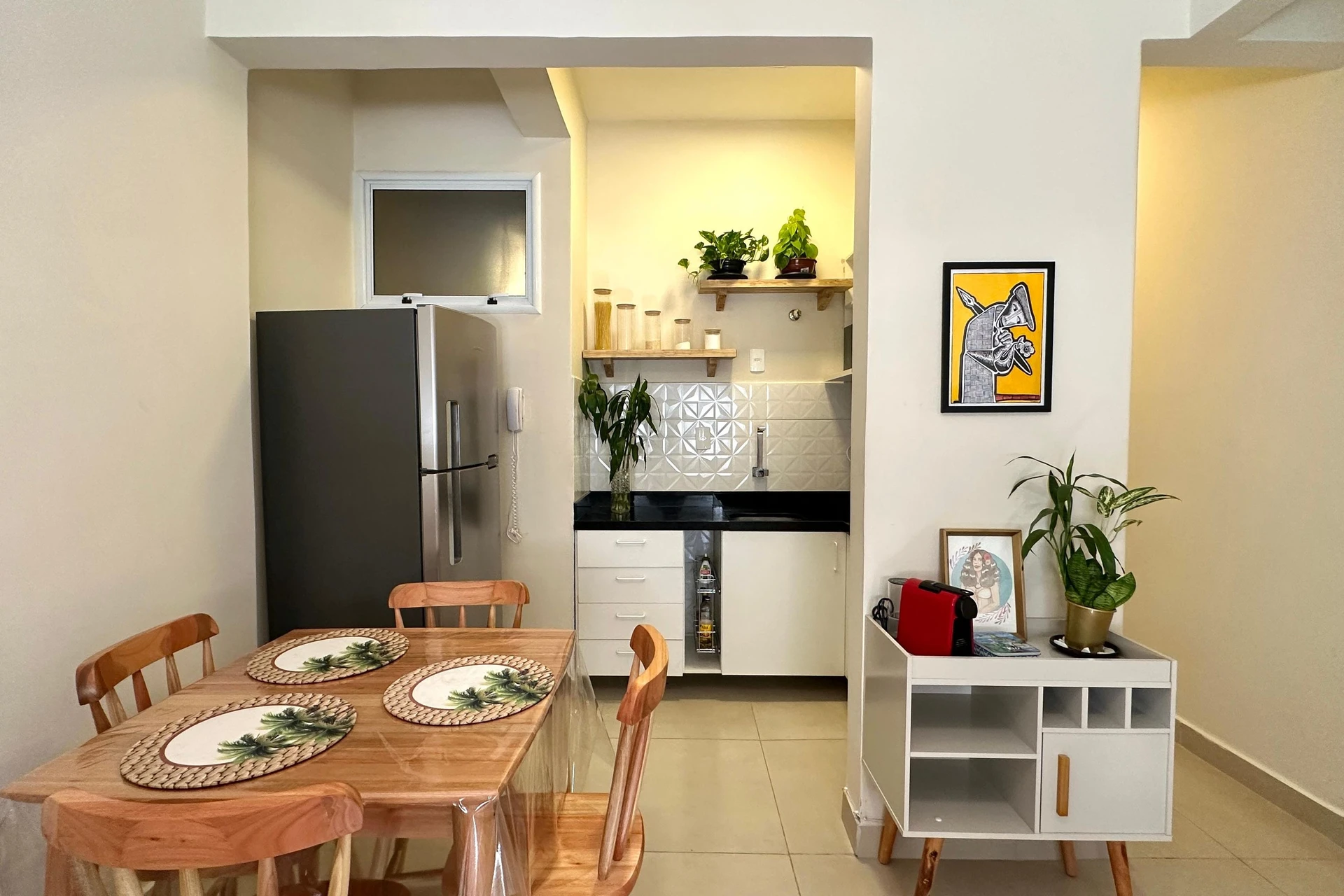 Furnished 1-bedroom apartment with 1 bathroom, no parking — photo 12