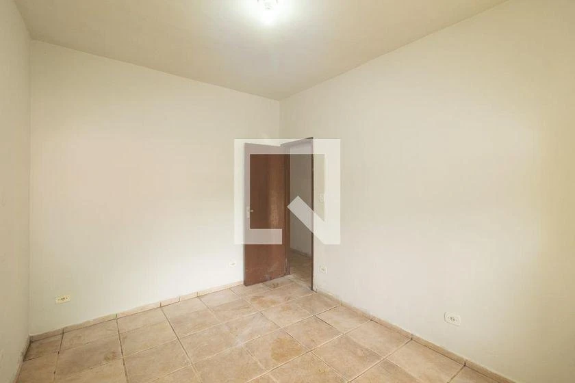 Casa sem mobília com 2 quartos e 1 banheiro, 120 m² — photo 32