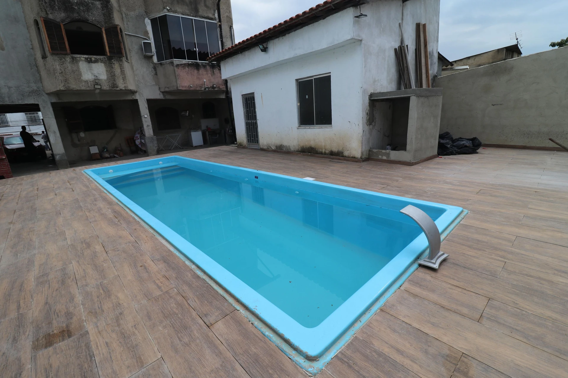 House with 4 suites and 3 parking spaces with private garden — photo 63