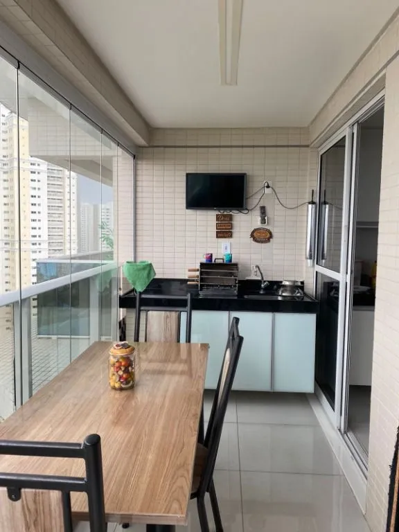Furnished apartment, 92 m², with a glass-enclosed balcony — photo 18