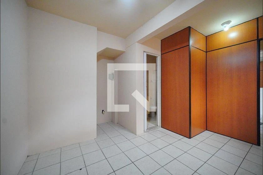 2-bedroom house with a washing machine in Florianópolis — photo 5
