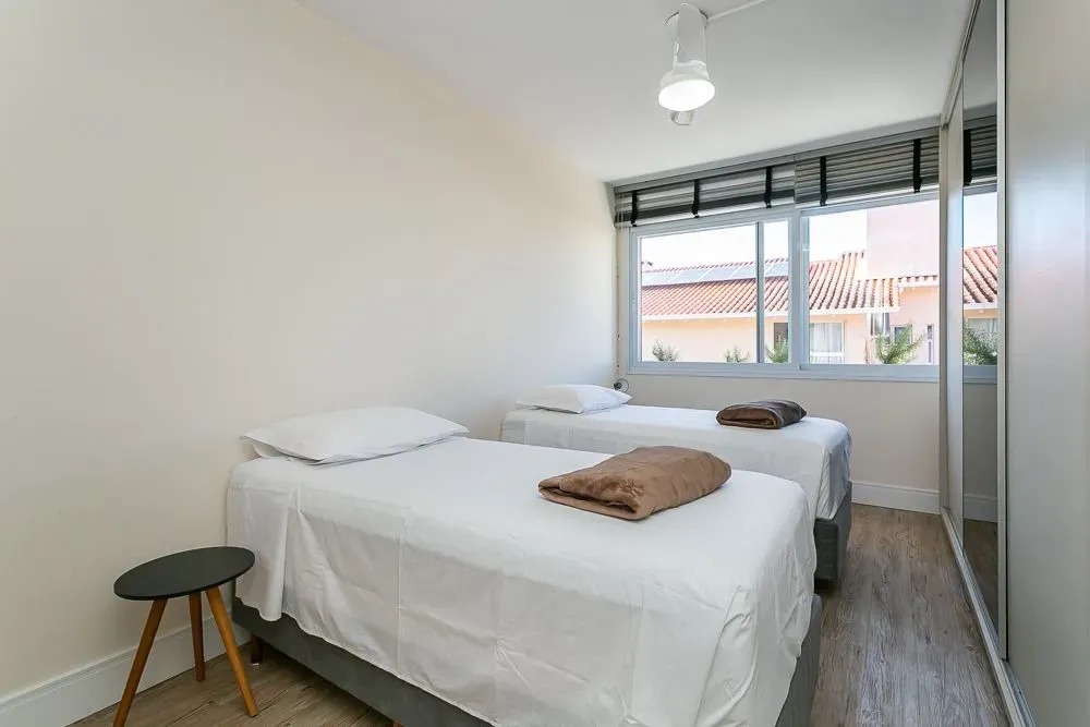 Furnished house with 5 en-suite bedrooms — photo 77