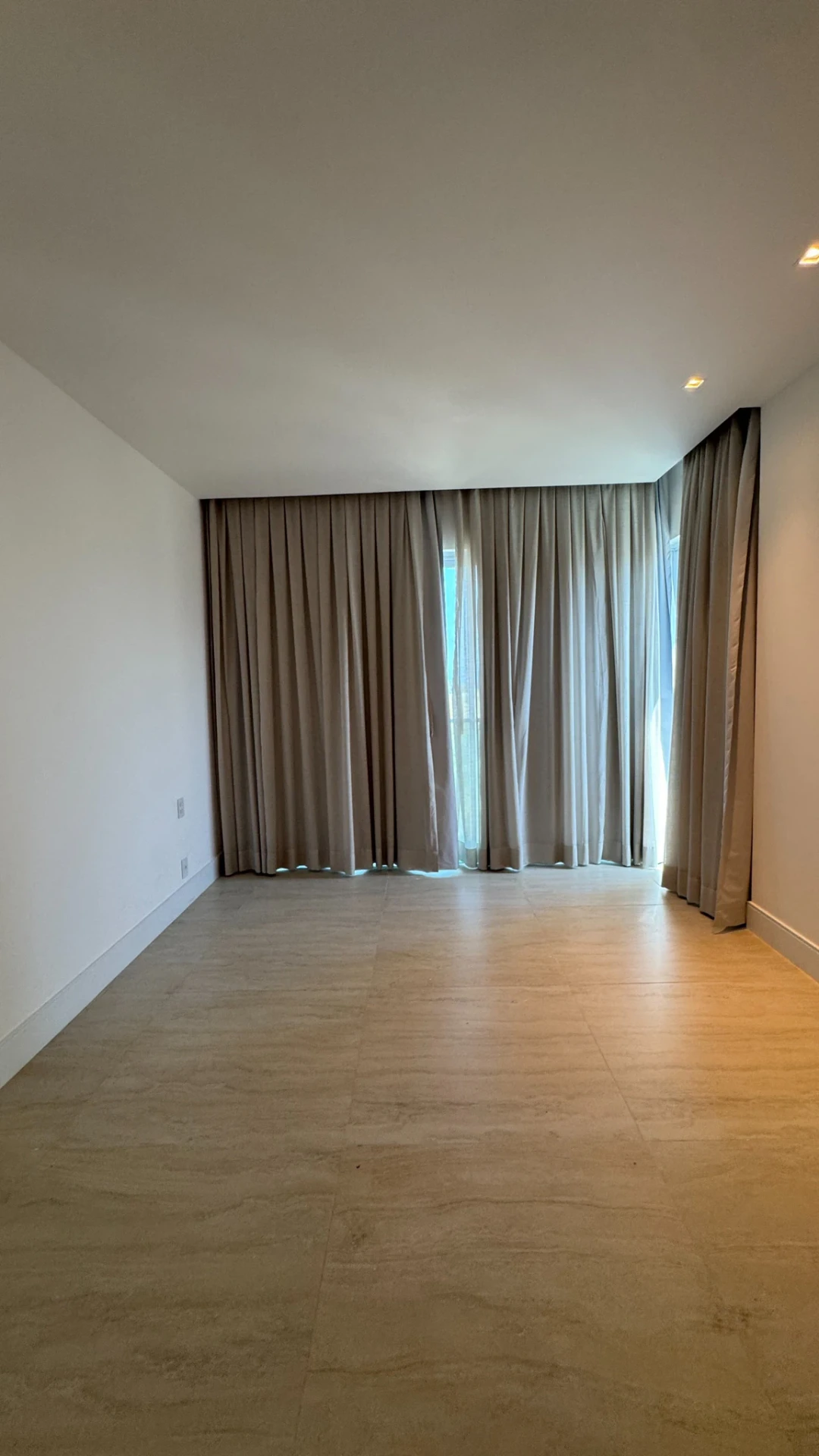 Apartamento, 268 m², com varanda envidraçada — photo 16