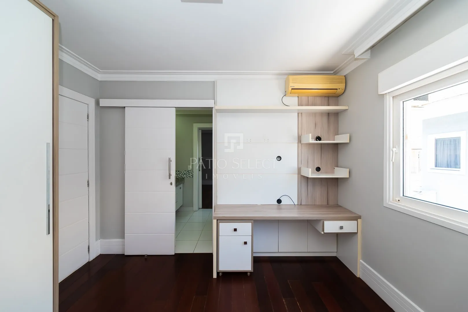 Furnished house, 305 m², with a bathtub — photo 67