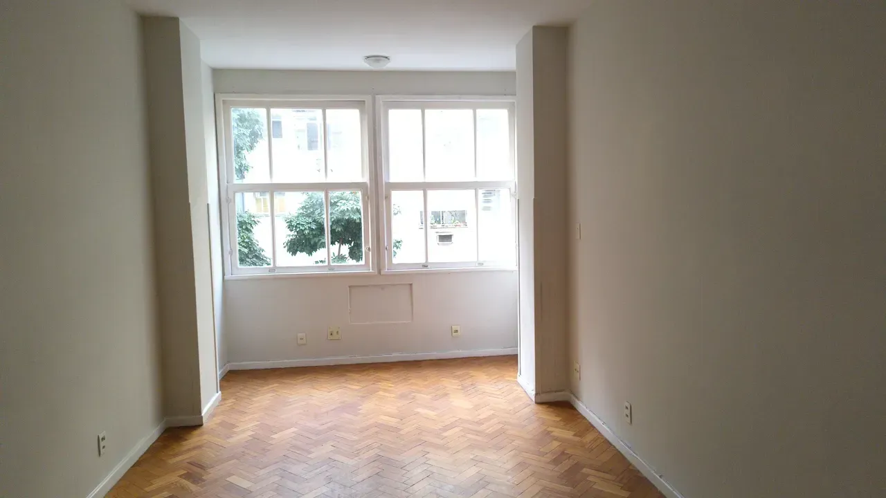 Apartamento de 72 m² com 2 quartos e cozinha separada — photo 4