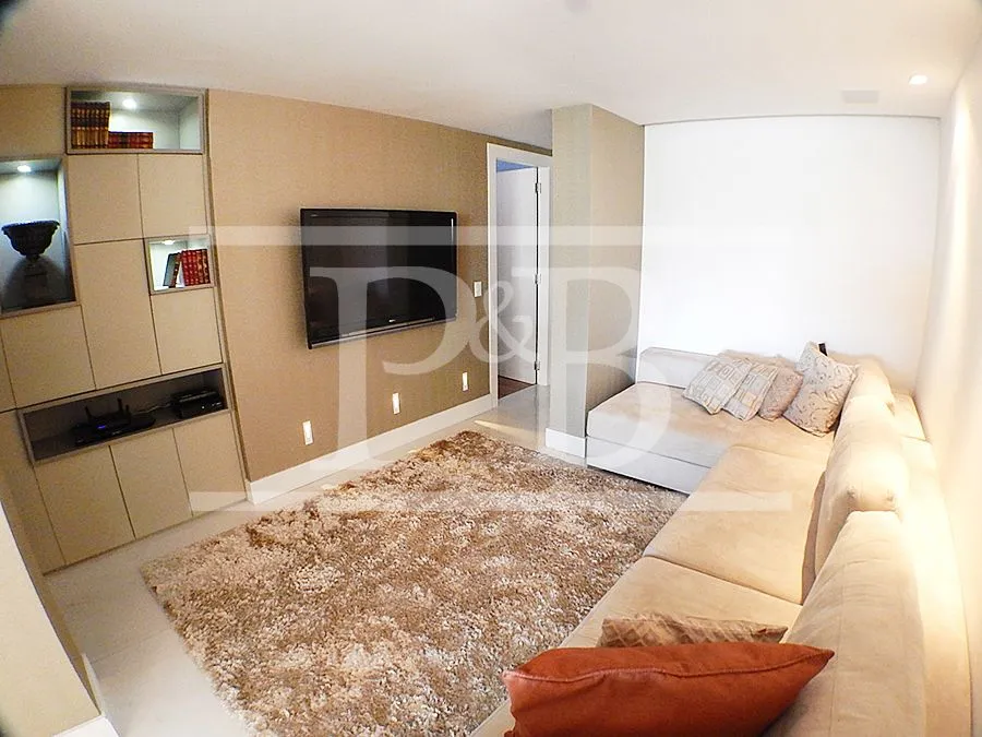 4-bedroom apartment with 319 m² and 4 parking spaces — photo 14