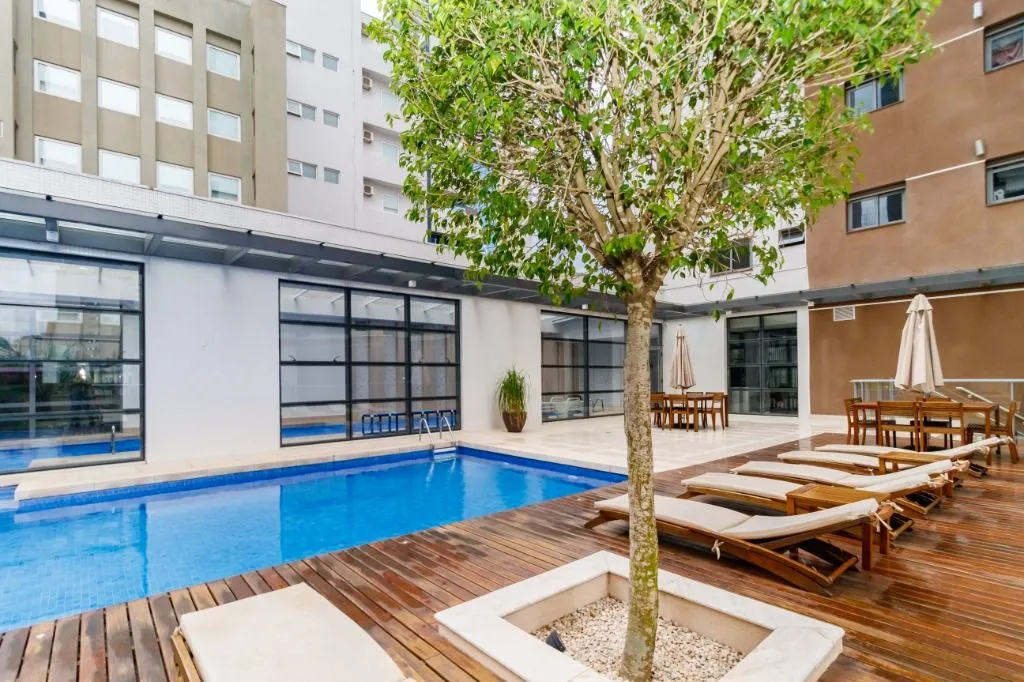 Apartamento com 3 quartos e 160 m², cozinha com fogão a gás — photo 19