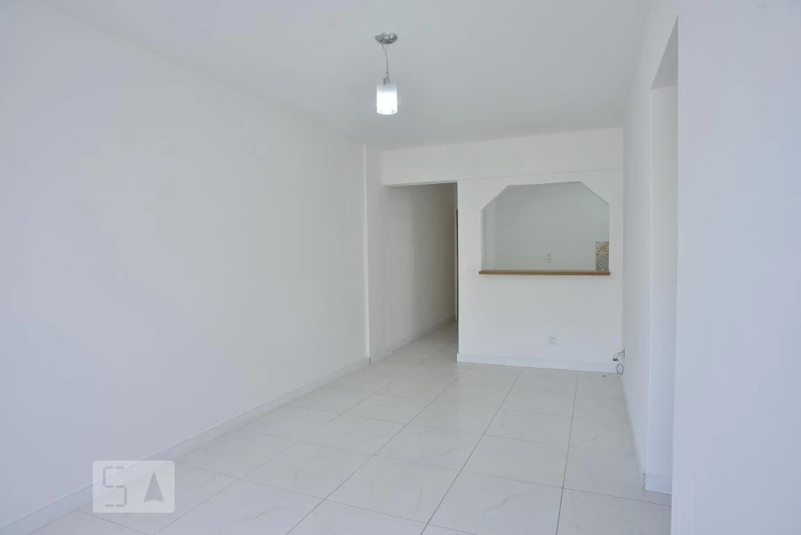 2-bedroom apartment in a building with a gym — photo 22