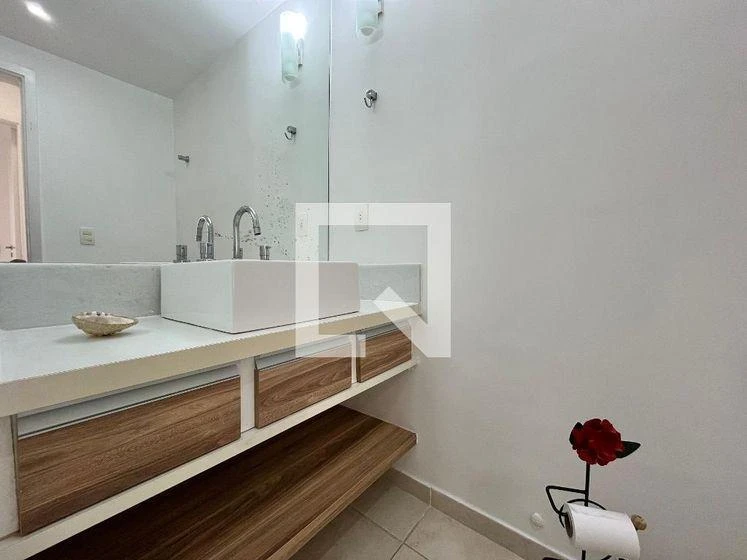 Гардеробная и 2 спальни: квартира 90 м² — photo 20