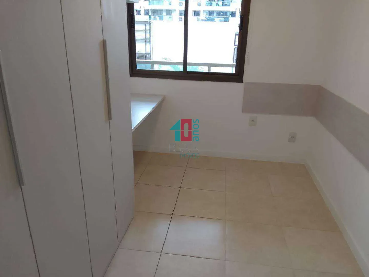 Home office in a 2-bedroom apartment, 66 m² — photo 5