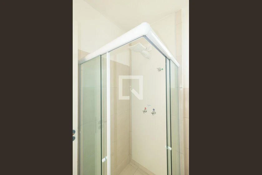 Квартира 45 м² з душем у скляній кабінці — photo 22
