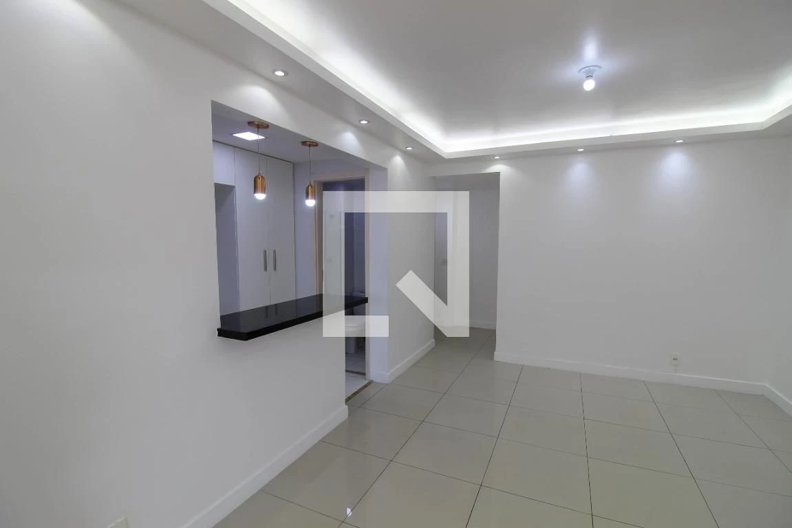 3-bedroom apartment with 3 bathrooms — photo 32
