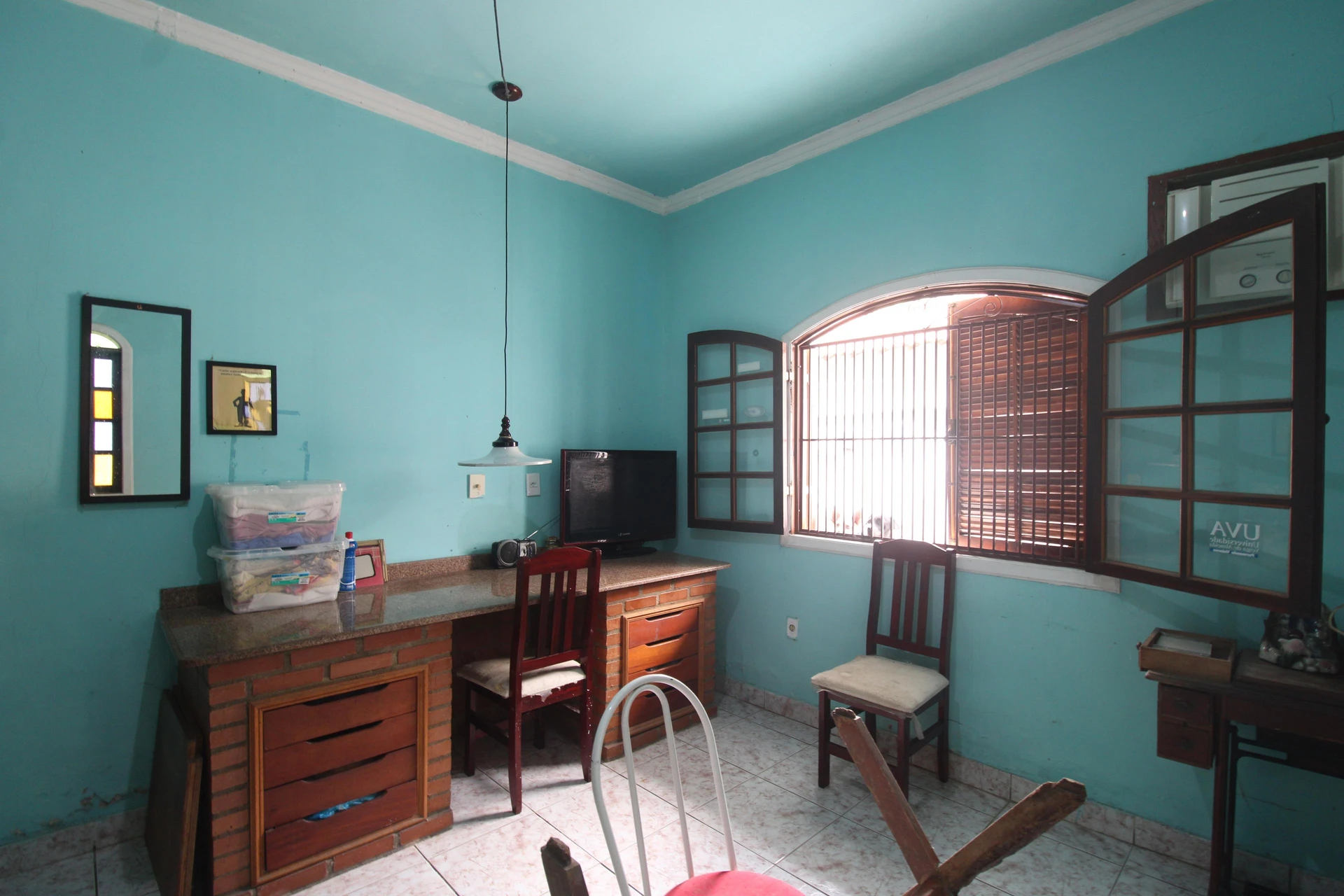 Furnished house with 6 bedrooms and 4 bathrooms — photo 23