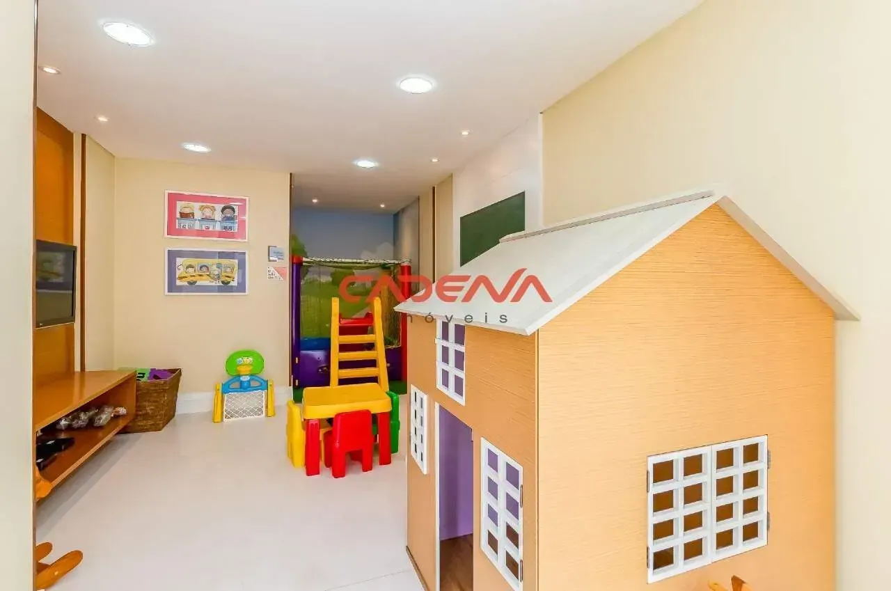 Unfurnished 4-bedroom apartment with private BBQ — photo 32