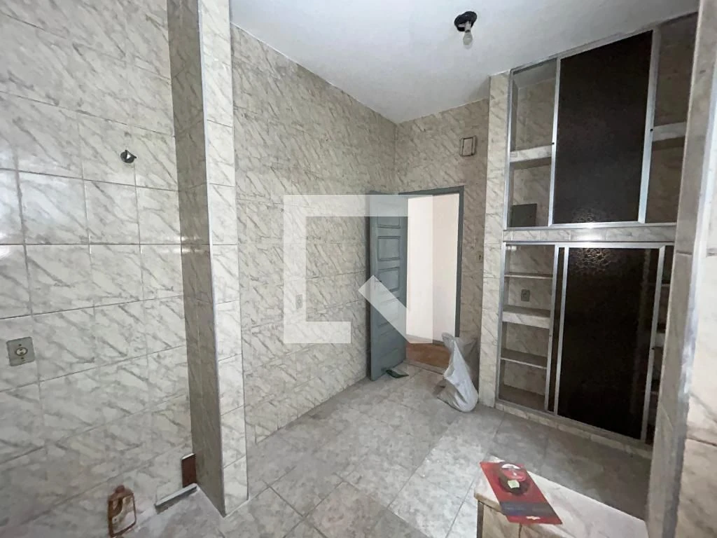 Unfurnished apartment with 2 bedrooms and separate kitchen — photo 26