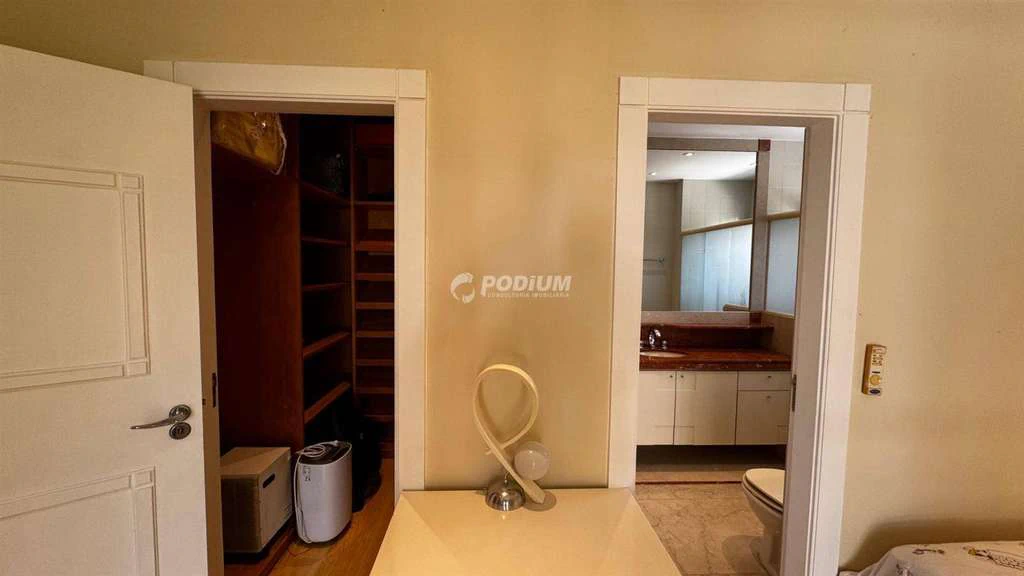 Casa duplex com 4 suítes e jardim privativo — photo 9
