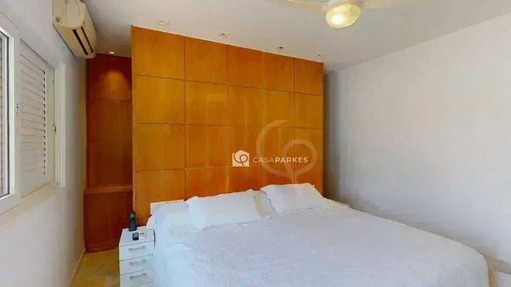 House with 5 bedrooms and 5 bathrooms, 500 m² — photo 12