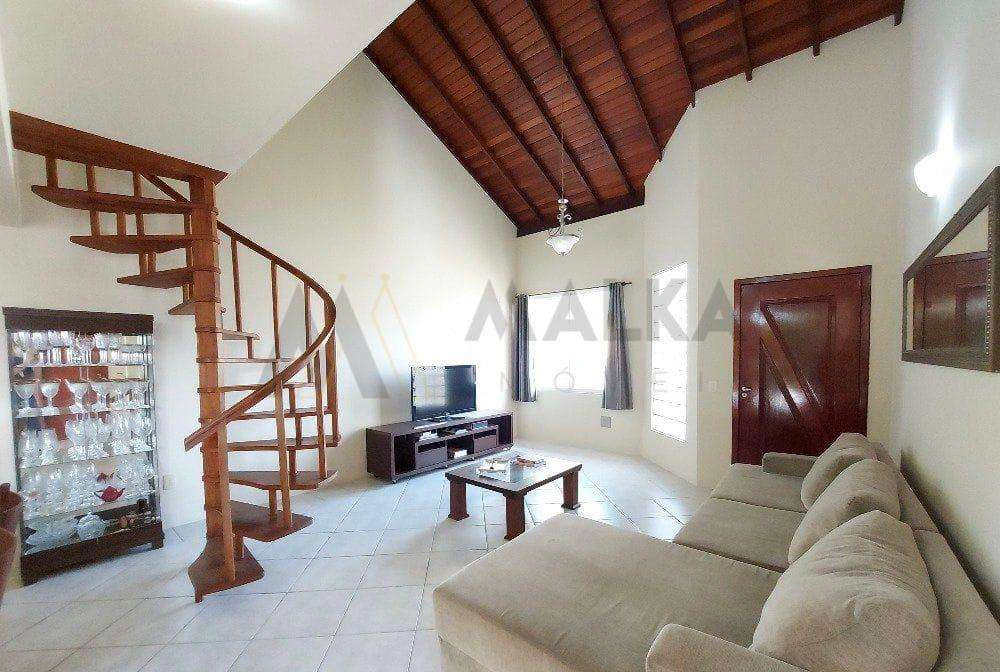 Casa amueblada con 3 dormitorios y 174 m² — photo 3
