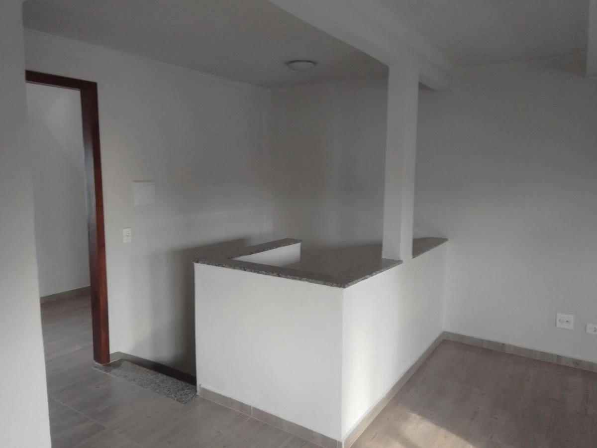 Casa con 5 dormitorios, 5 baños y cocina cerrada — photo 25