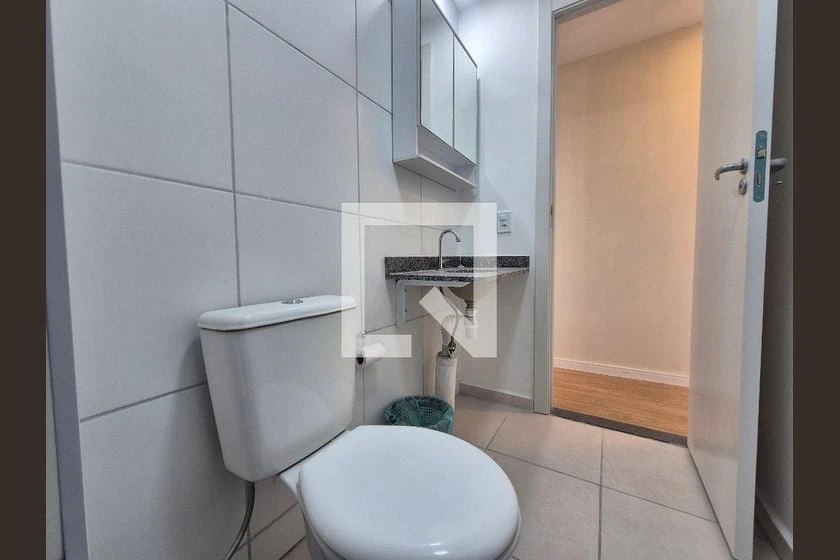 3-bedroom 63 m² apartment with a balcony — photo 29