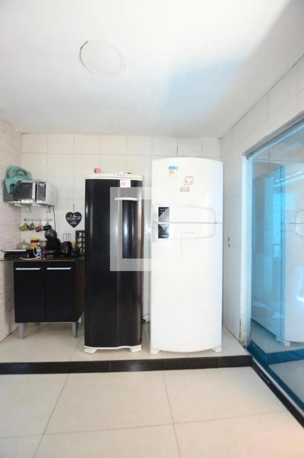 Furnished apartment, 260 m², with a grill on the balcony — photo 17