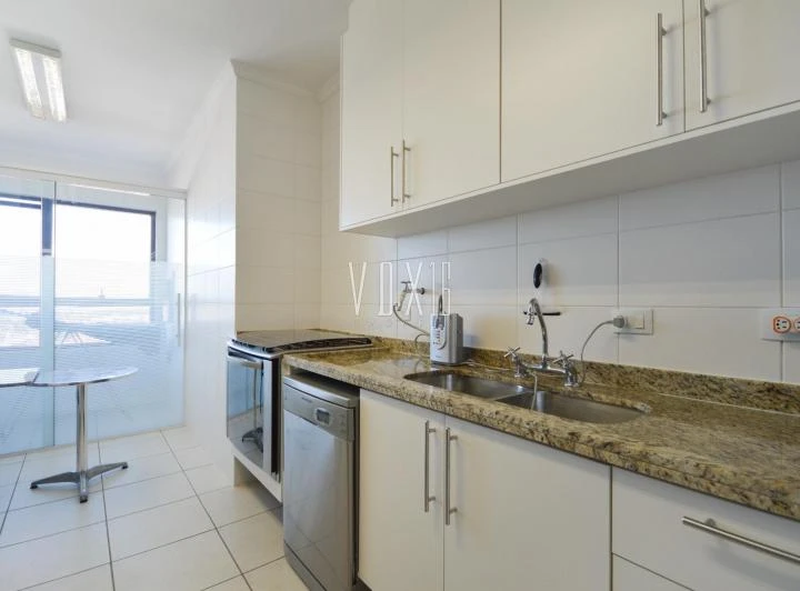 Furnished 3-bedroom apartment with 4 bathrooms — photo 2